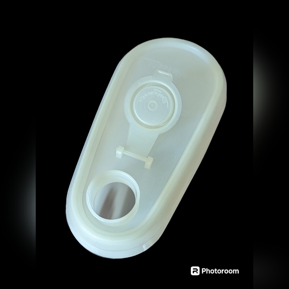 VTG Tupperware store-n-pour beverage pitcher white #792-1 - Picture 3 of 5